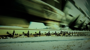 【圖片分享計(jì)劃】飛馳的列車