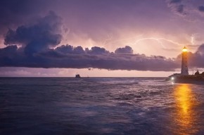 【海報(bào)分享計(jì)劃】自然風(fēng)光70-燈塔